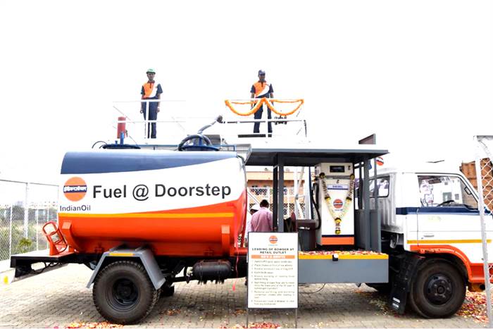 Indian Oil Corporation starts home delivery of diesel