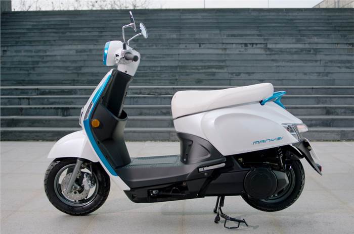 KYMCO Ionex electric scooter unveiled