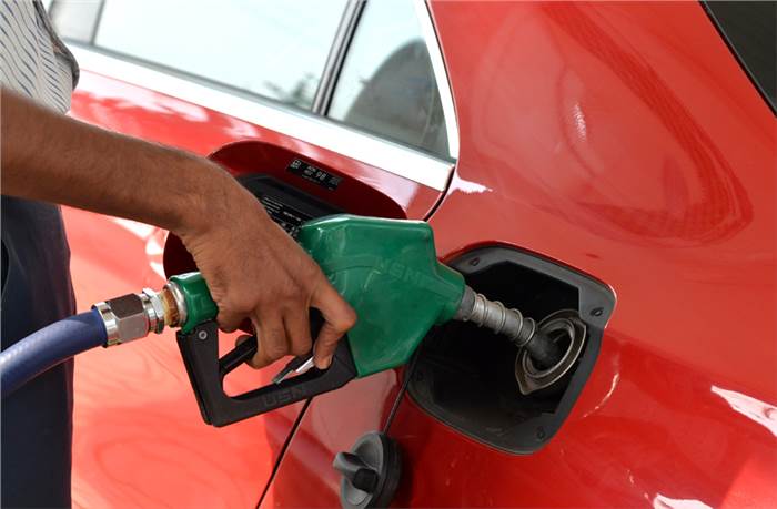 Rising fuel prices may dampen auto sales this year