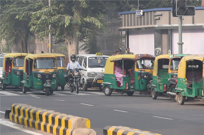 Delhi-based autos, cabs to have mandatory QR code