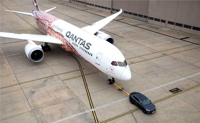 Tesla Model X tows a Boeing 787, sets new Guinness record