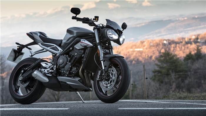 Triumph Street Triple R, RS recalled in the USA for electrical issues