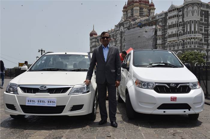 Mahindra, Tata Motors to deploy 1,000 EVs each in Maharashtra