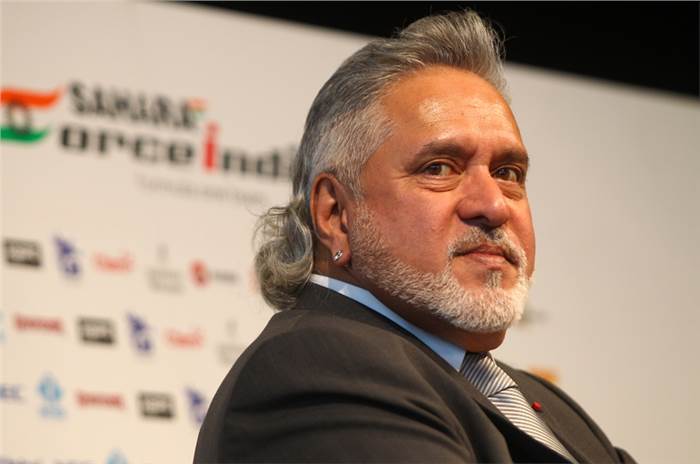 Vijay Mallya resigns from Force India director role