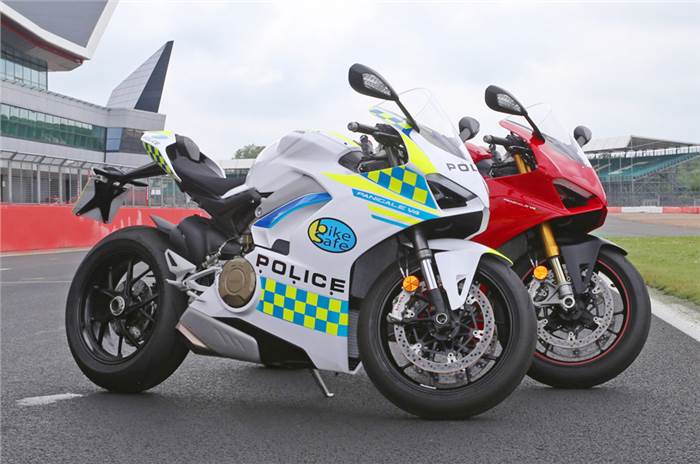Ducati Panigale V4 joins UK police vehicle fleet