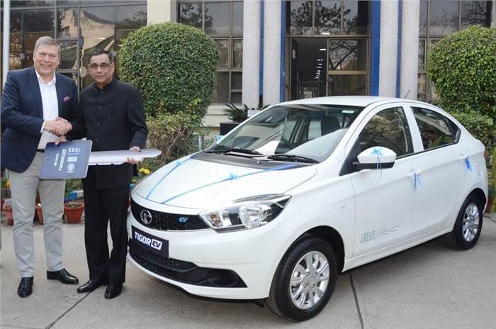 Government employees unhappy with their Mahindra, Tata EVs