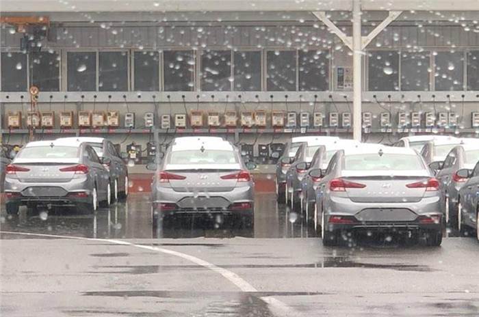 Hyundai Elantra facelift images leaked