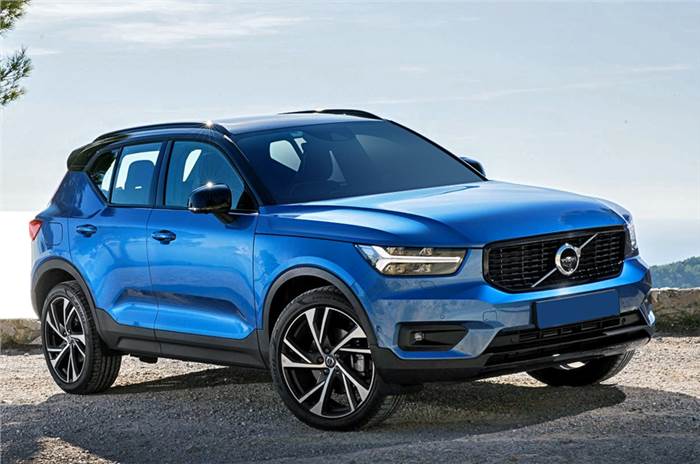 Volvo XC40 Momentum, Inscription launched