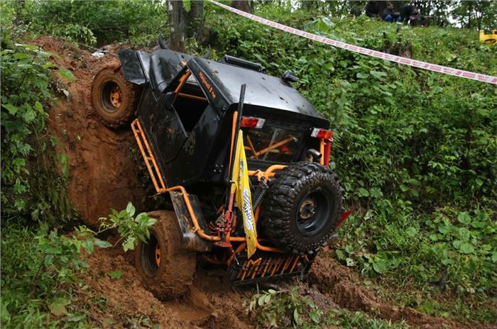 2018 RFC India: Dhaliwal tops standings after Day 1
