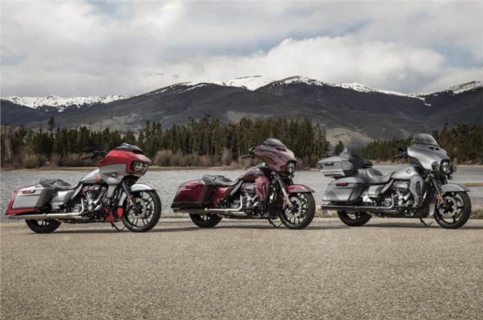 Harley-Davidson FXDR 114, updated CVO models unveiled