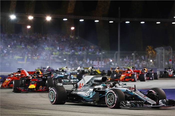 Hamilton clinches Singapore GP victory