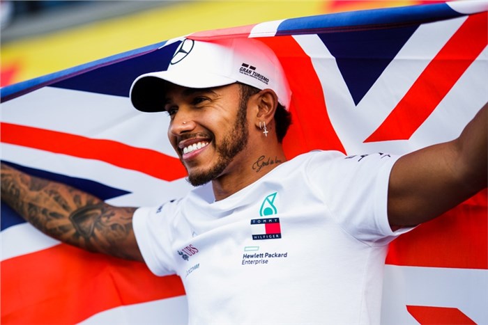 Hamilton seals fifth title at Mexican GP