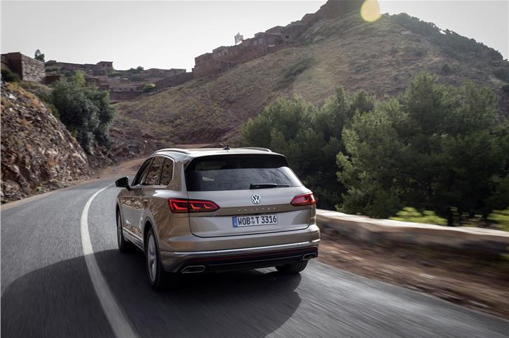 2019 Volkswagen Touareg review, test drive