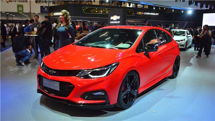 Chevrolet Cruze Sport6 SS concept unveiled at Sao Paulo motor show