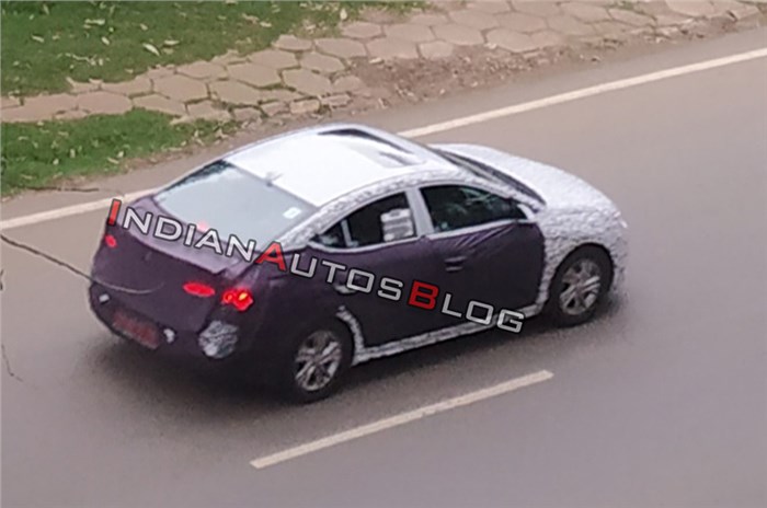 2019 Hyundai Elantra spied in India