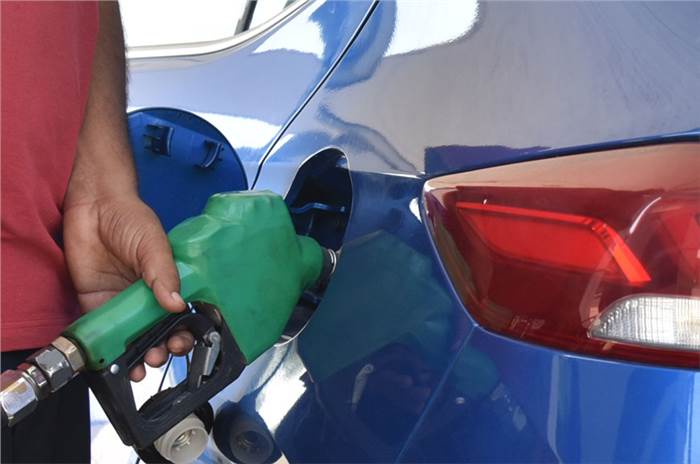 Fuel price drop continues