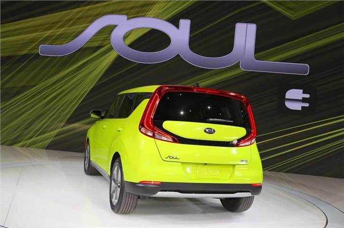 New Kia Soul EV revealed in Los Angeles