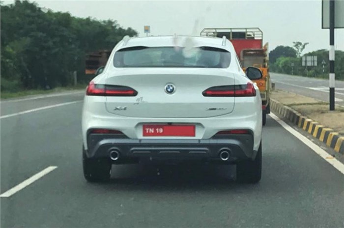 New BMW X4 spotted testing prior to launch