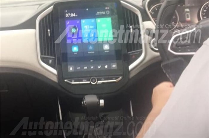 MG SUV for India to get a large vertical infotainment screen