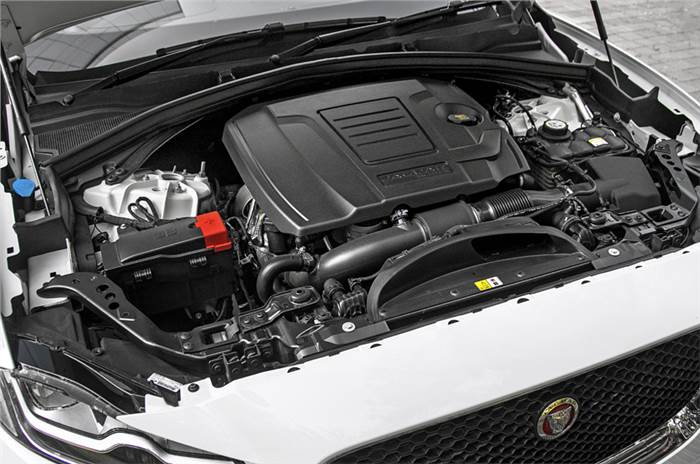 Jaguar F-Pace 25t petrol review, test drive