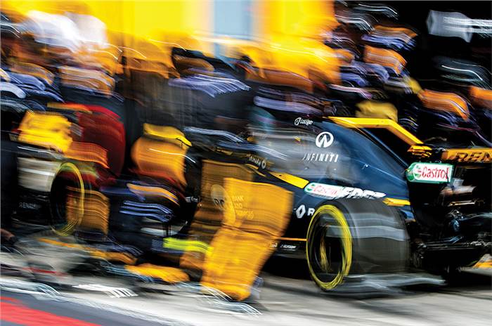Special Feature: In the blink of an eye - Renault & Formula One