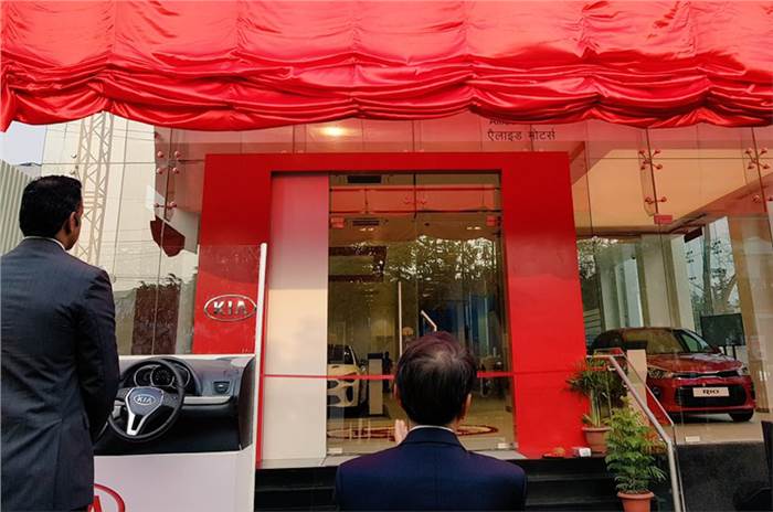 Kia Motors&#8217; first India dealership opens in Noida