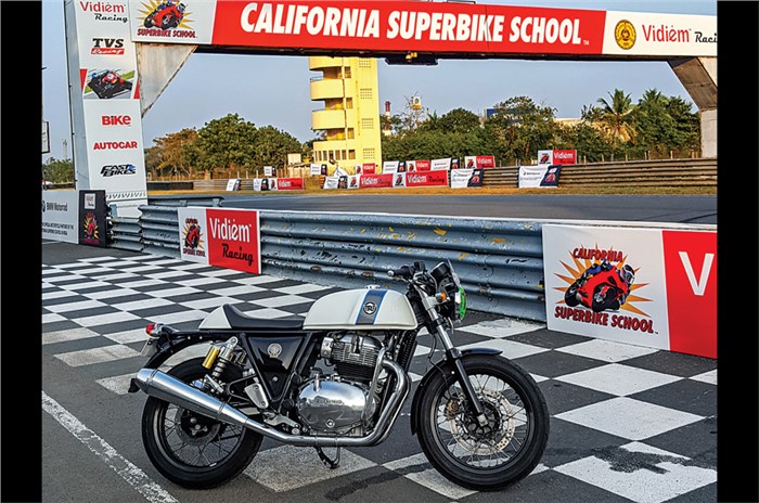 Royal Enfield Interceptor, Continental GT 650 at California Superbike School