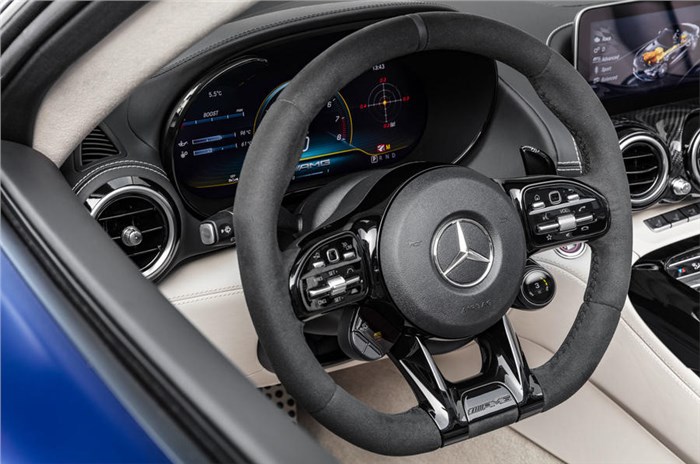 Mercedes-AMG GT R Roadster revealed