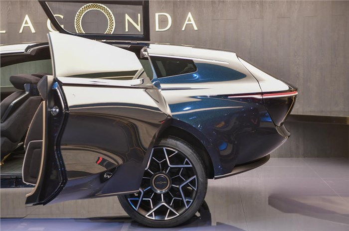 Aston Martin Lagonda All-Terrain Concept revealed