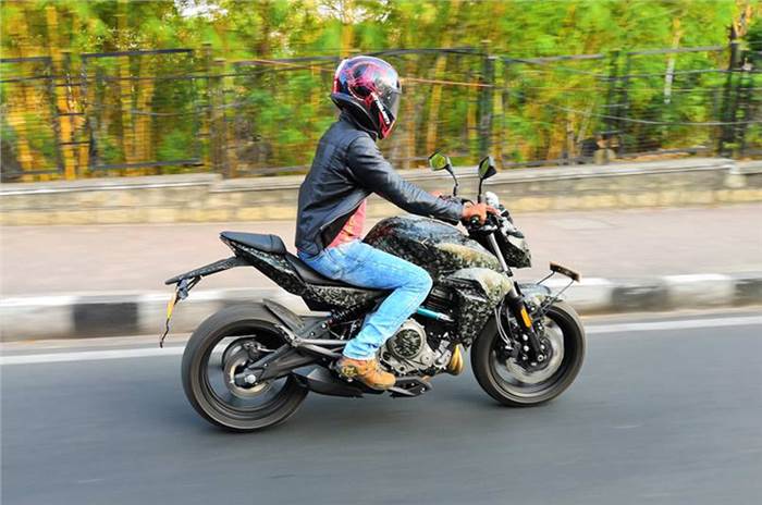 CFMoto 400NK spied on test in India