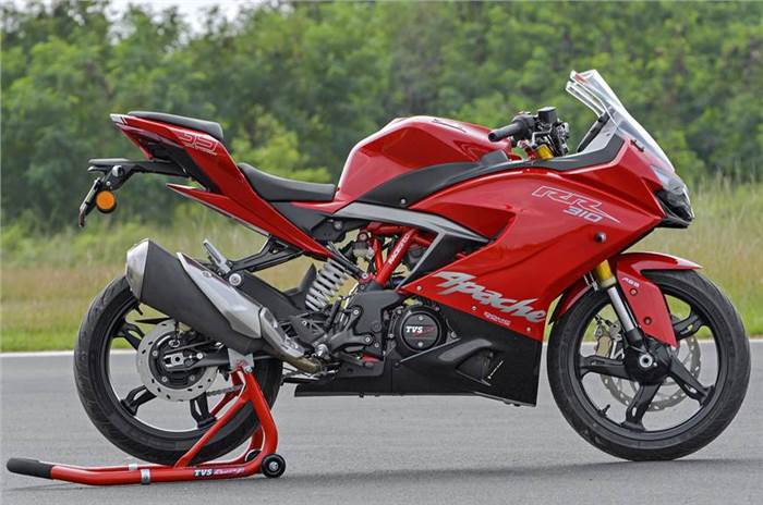 TVS Apache RR 310 receives complimentary update