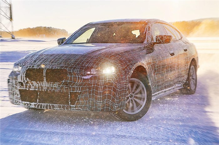 New BMW i4 official winter testing images released