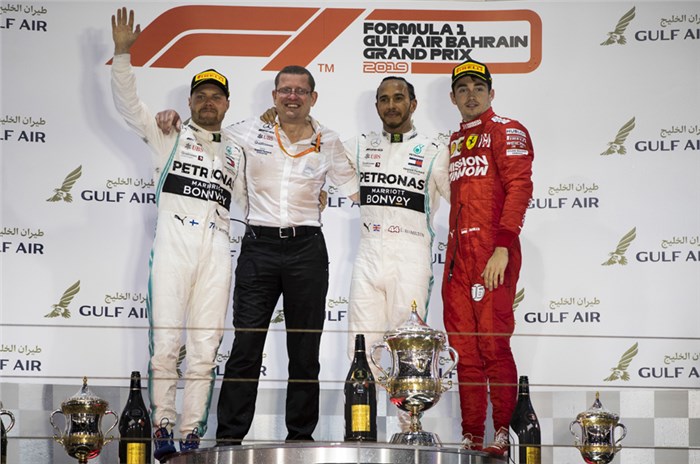 F1 2019: Hamilton wins Bahrain GP as Ferrari runs into problems