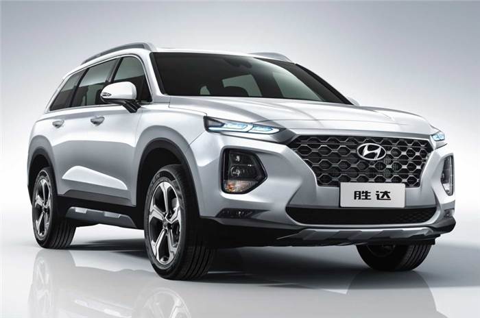 Hyundai Santa Fe LWB revealed