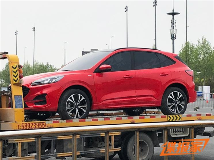 New Ford Escape SUV seen ahead of Shanghai debut