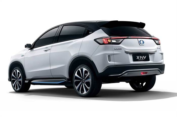 Honda X-NV concept previews XR-V EV