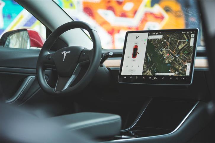 2019 Tesla Model 3 Performance review, test drive
