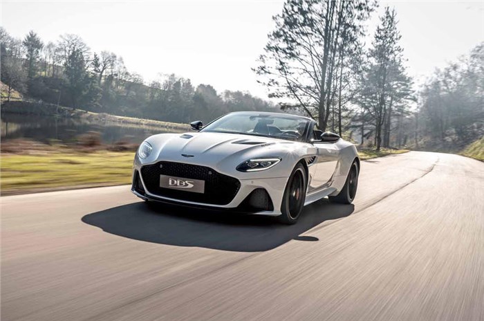 Aston Martin DBS Superleggera Volante unveiled
