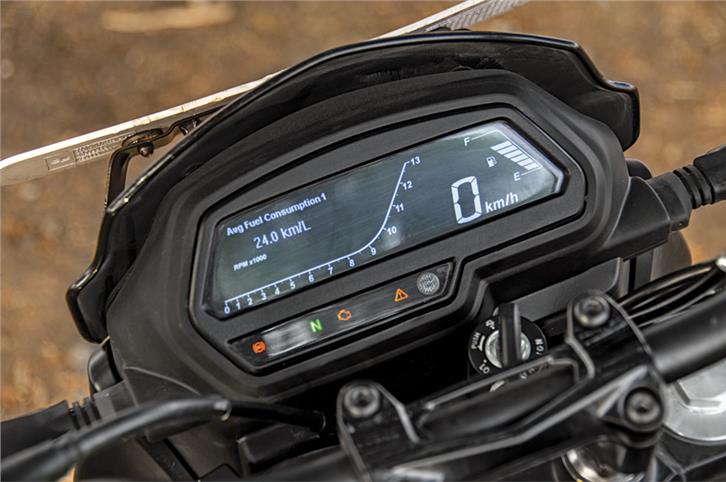 2019 Bajaj Dominar 400 review, road test