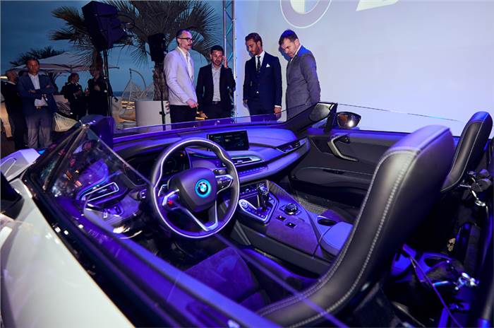 BMW i8 Roadster revealed as new Formula E safety car