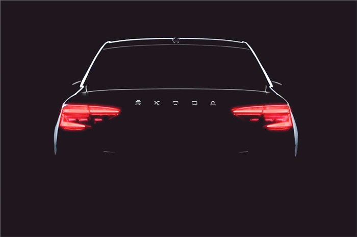 Skoda Superb facelift to be revealed in May