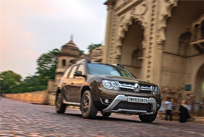The Malihabad Express - Mango Run in a Renault Duster