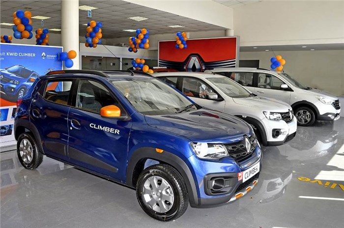Over Rs 1 lakh off on the Renault Duster, Captur, Kwid