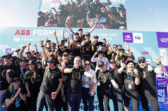 Vergne seals 2018/19 Formula E title in New York; Frijns wins race