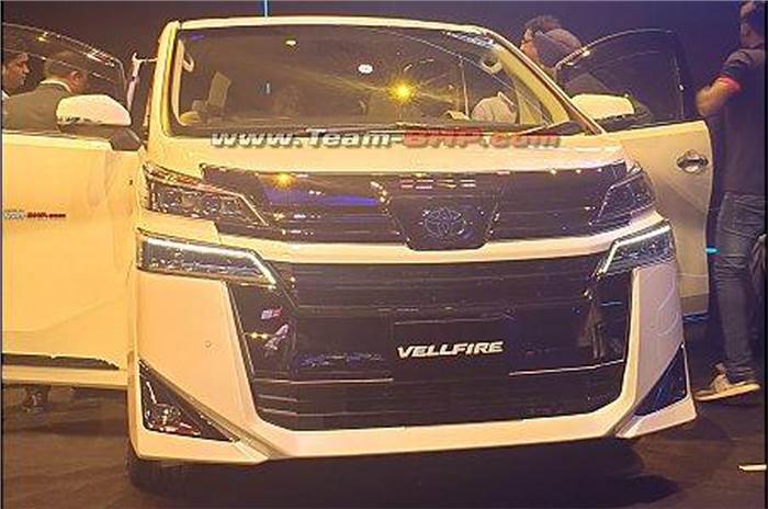 Toyota Vellfire luxury MPV coming in October 2019