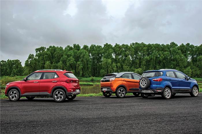 Hyundai Venue vs Ford EcoSport vs Tata Nexon petrol AT comparison