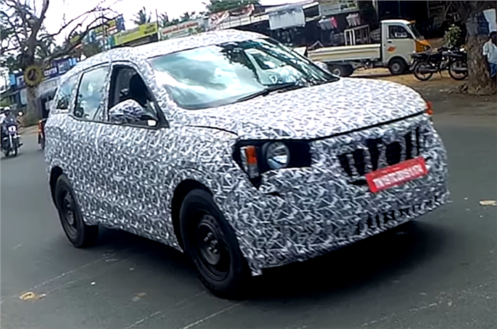 Next-gen Mahindra XUV500 spied for the first time