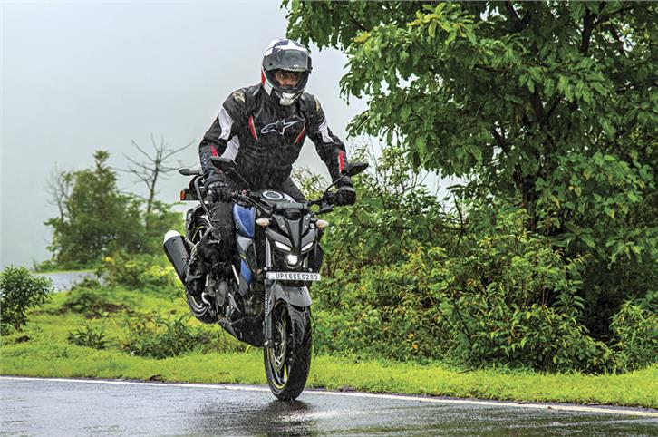 2019 Yamaha MT-15 review, road test