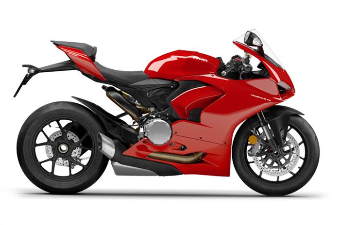Ducati Panigale V2 revealed