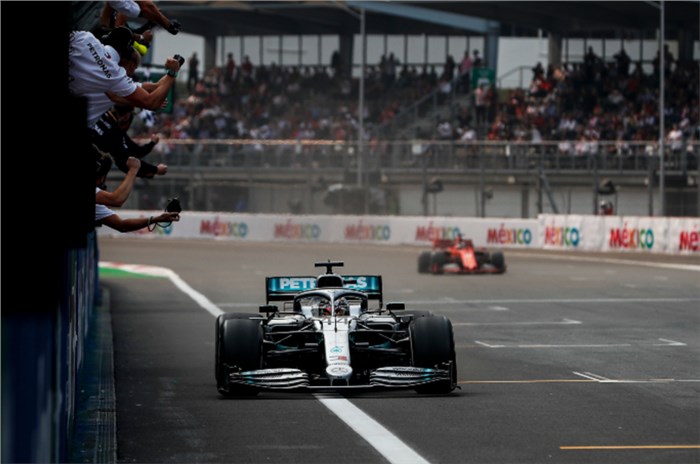Hamilton wins 2019 Mexican GP to close in on title